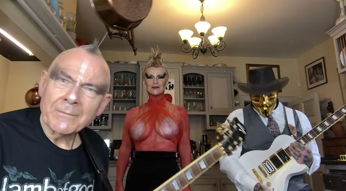 Watch Toyah & Robert Fripp cover The Prodigy’s “Firestarter”