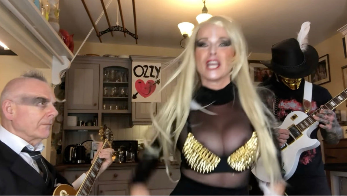 Watch Toyah & Robert Fripp pay tribute to Ozzy, cover Black Sabbath’s “Paranoid”