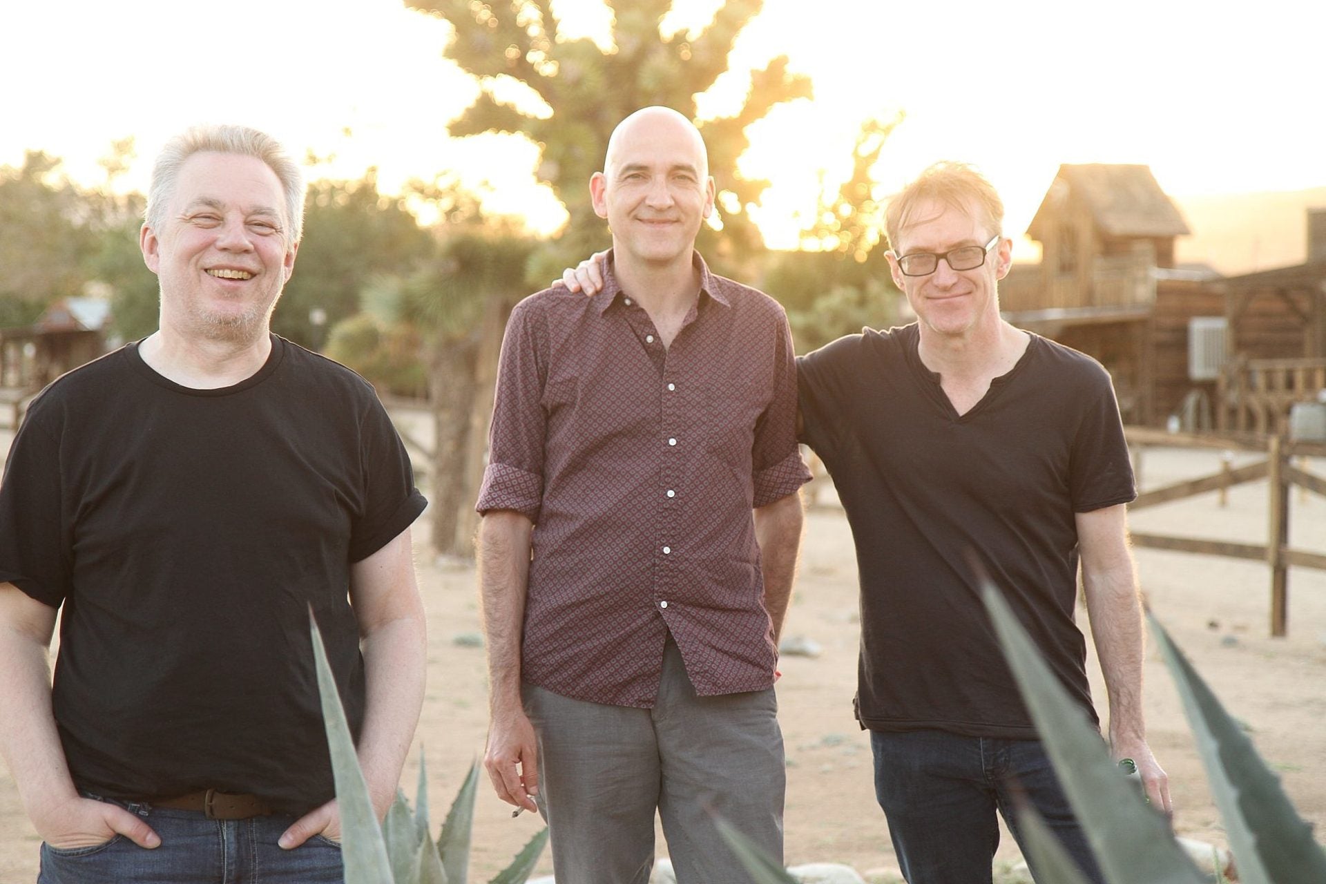 Trashcan Sinatras playing ‘A Happy Pocket’ & ‘Weightlifting’ on tour this fall