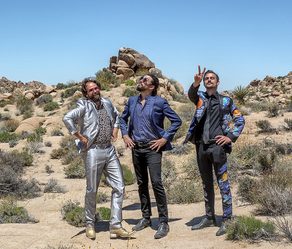Traveller (Robert Ellis, Cory Chisel & Jonny Fritz) prep debut LP, touring