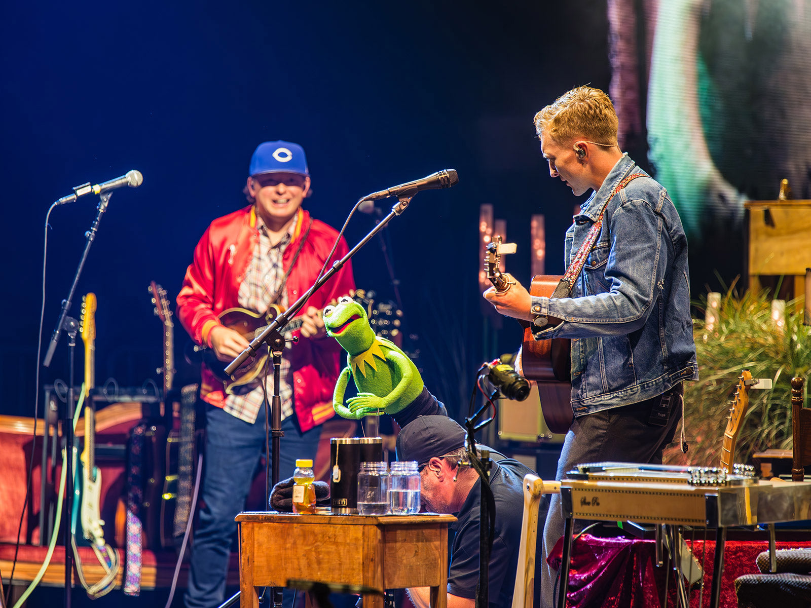 Tyler Childers, Sylvan Esso & Kermit the Frog played Madison Square Garden (night 2 pics, video, setlists)