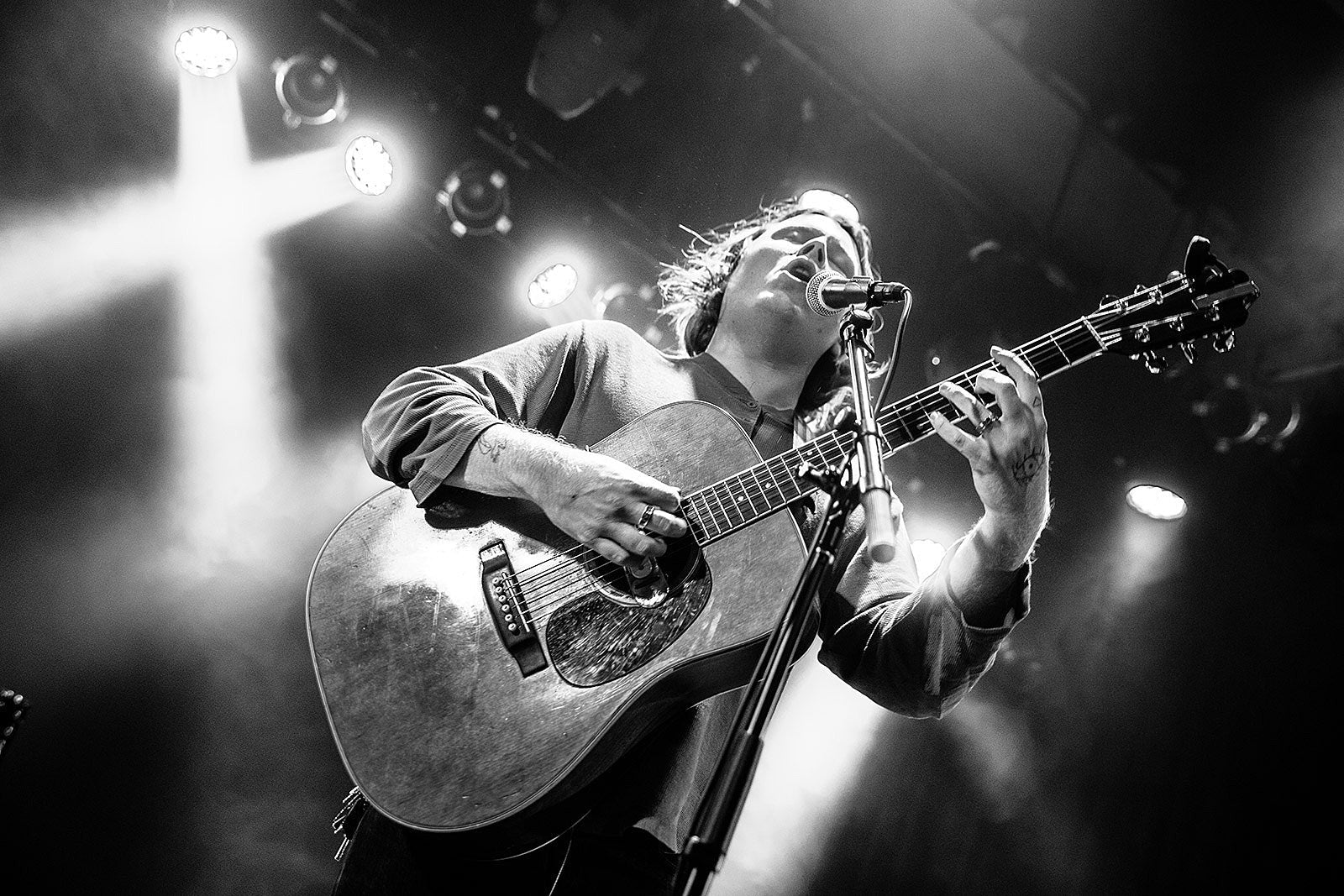 Ty Segall played solo acoustic @ Warsaw with William Tyler (pics, setlist)