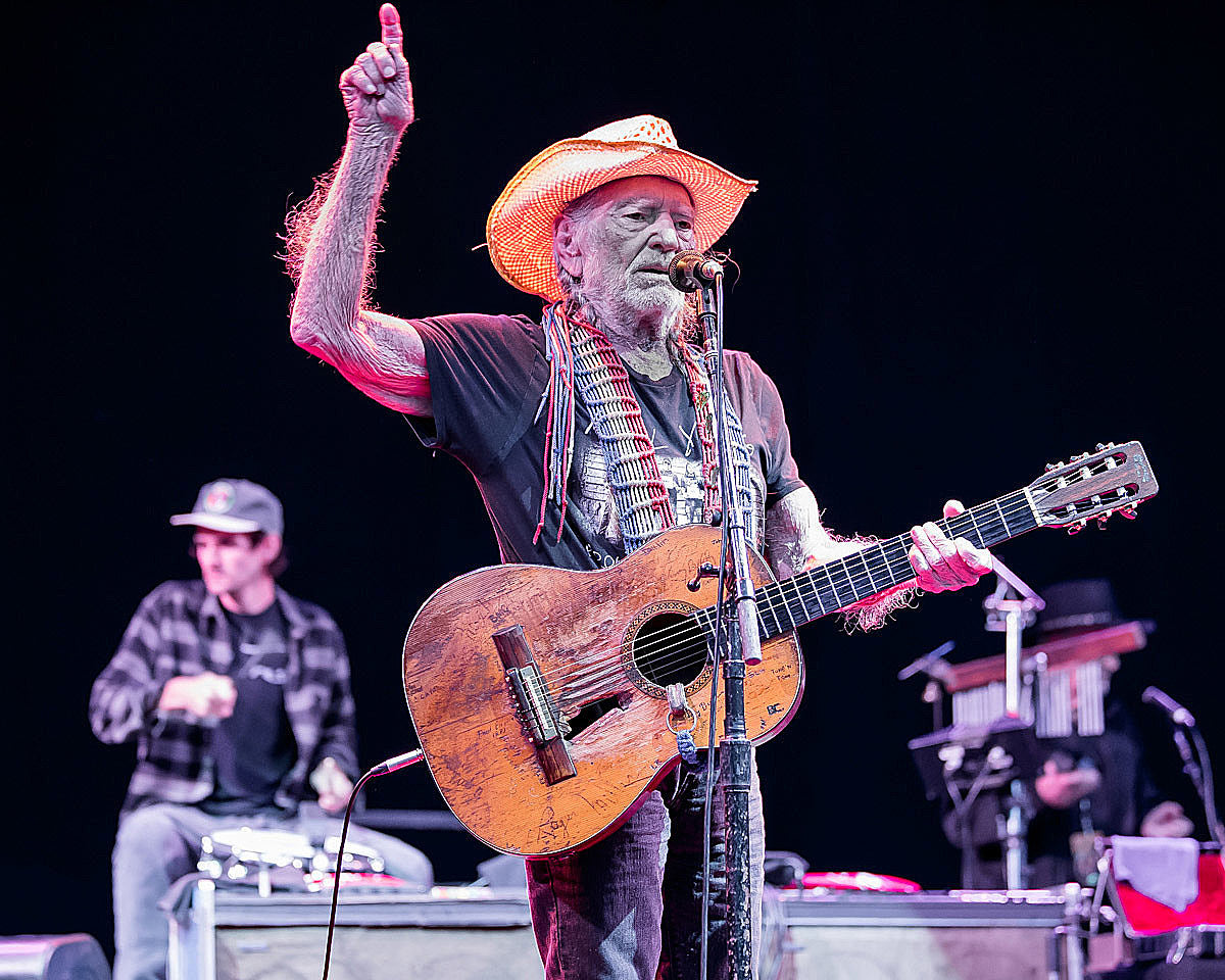 SXSW announces speakers for 2021 virtual edition (Willie Nelson, more)