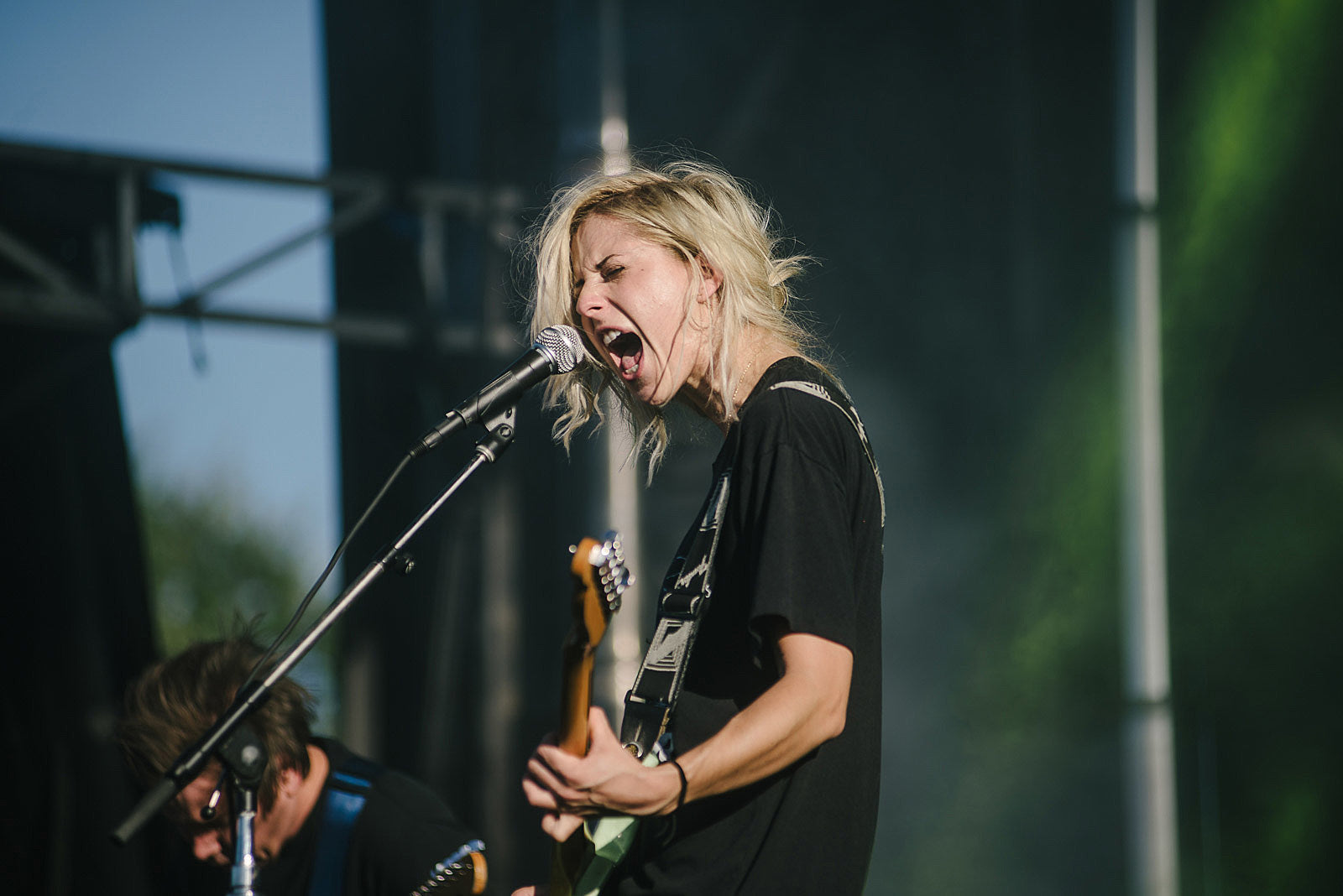 Bully sign to Sub Pop for LP2