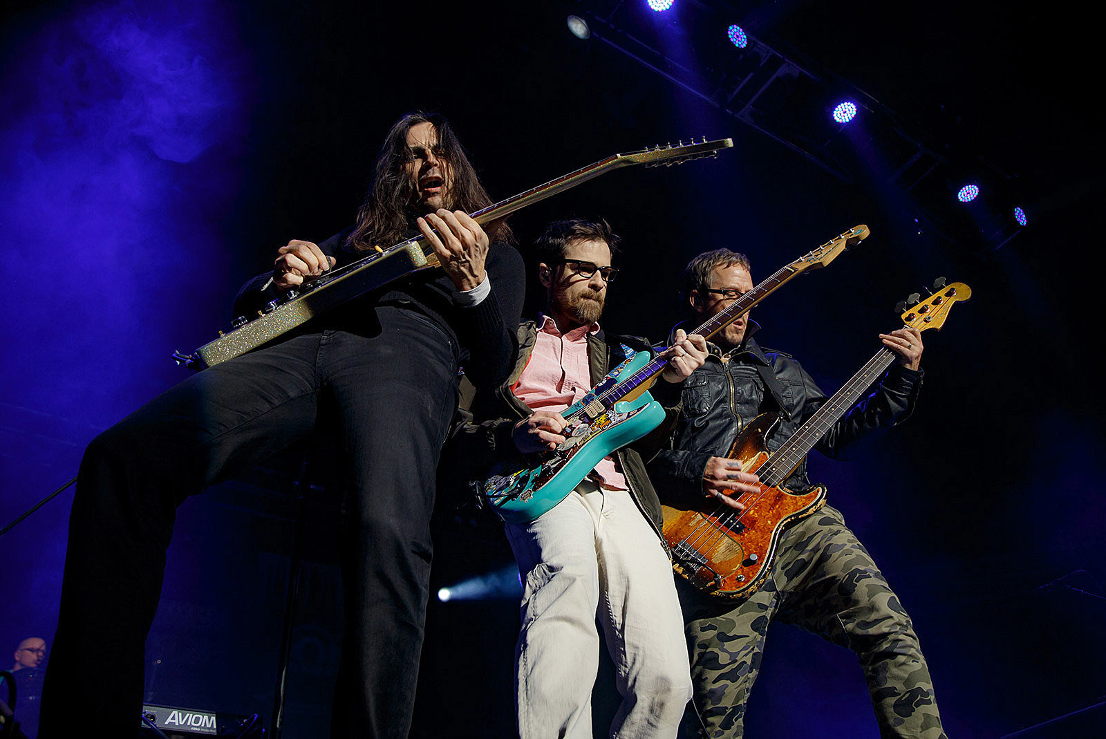 Weezer & Phantogram played a 101WKQX holiday show in Chicago (pics)