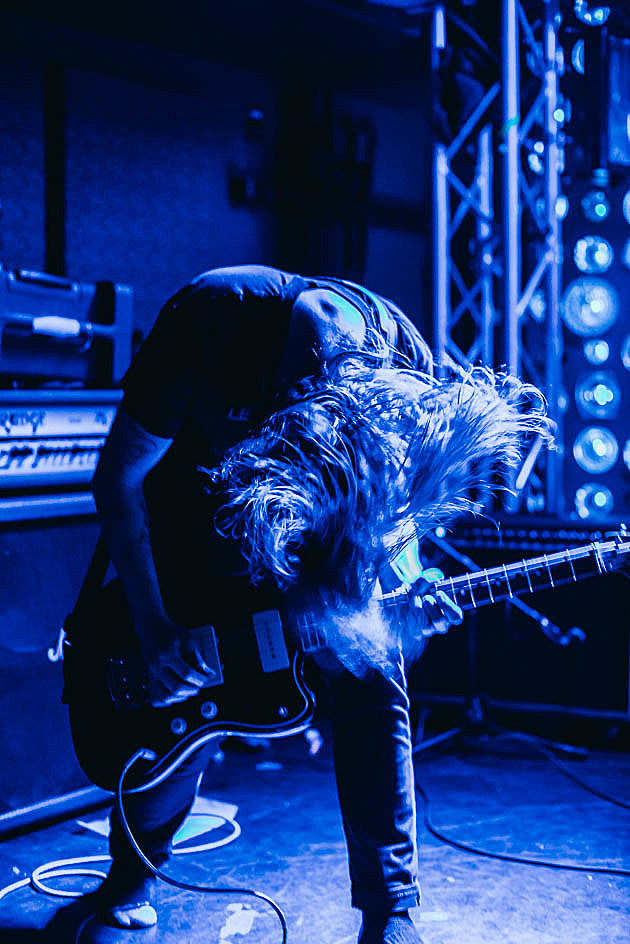 Whirr, Adventures & Makthaverskan played Baby’s (pics); King Woman EP out now (listen)