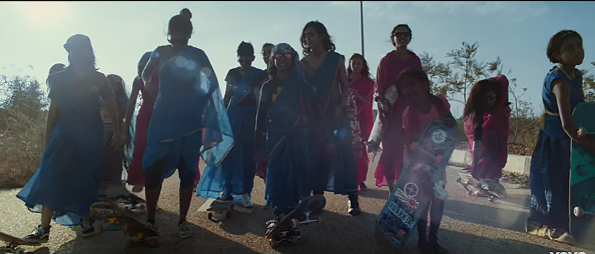 watch Wild Beasts’ “Alpha Female” video
