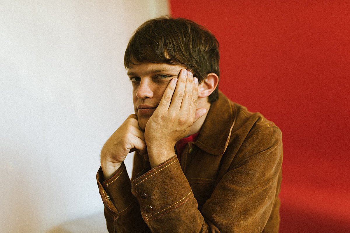 William Tyler playing David Berman tribute w/ Malkmus & more, lists fave LPs of 2019