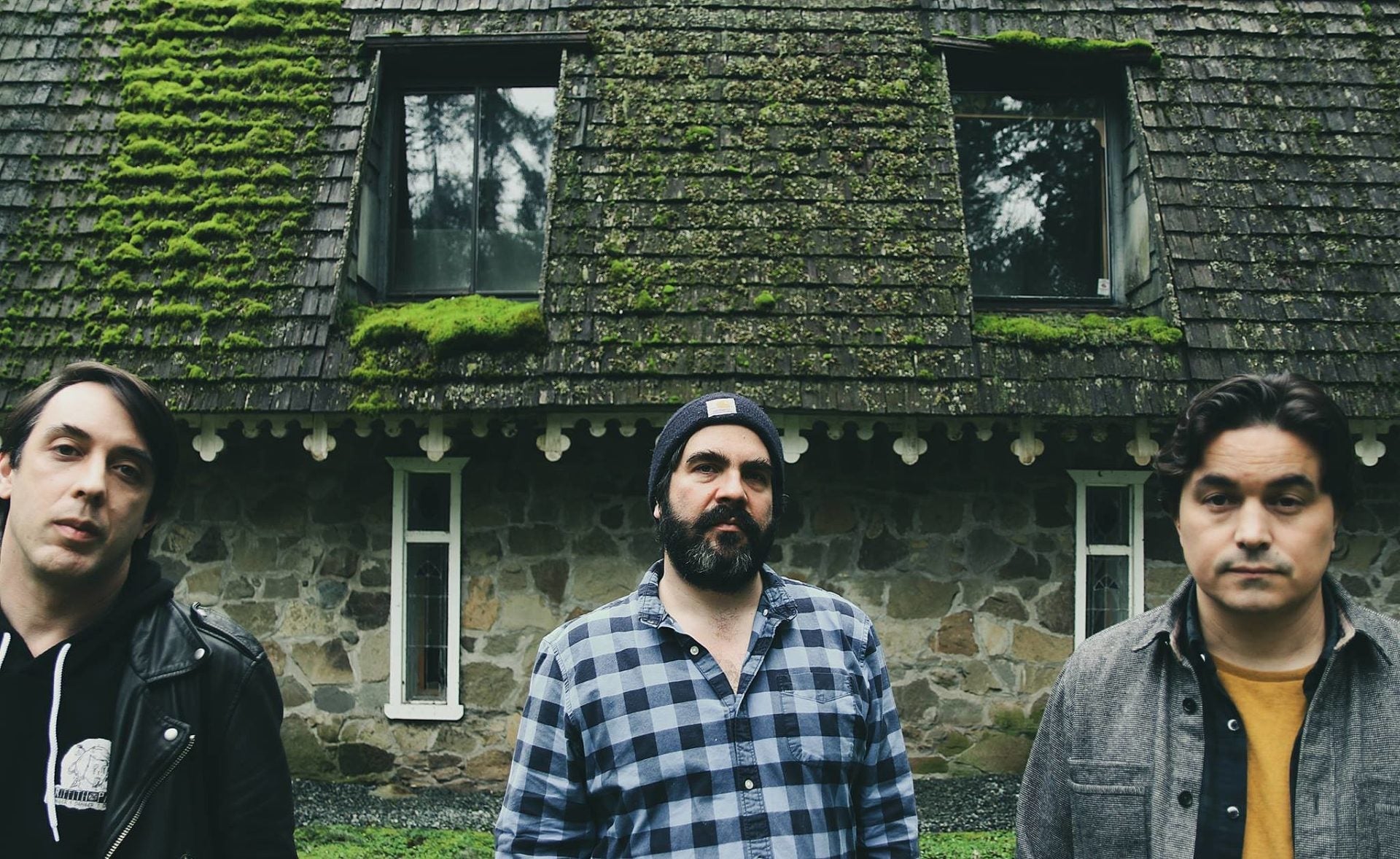 Wolf Parade part ways with Dante DeCaro, will continue as a three-piece
