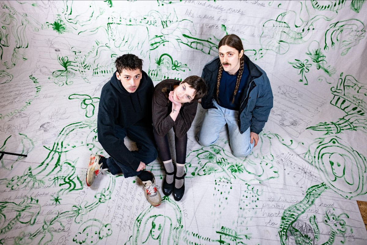 Wombo announce new album & tour: hear “Danger in Fives”