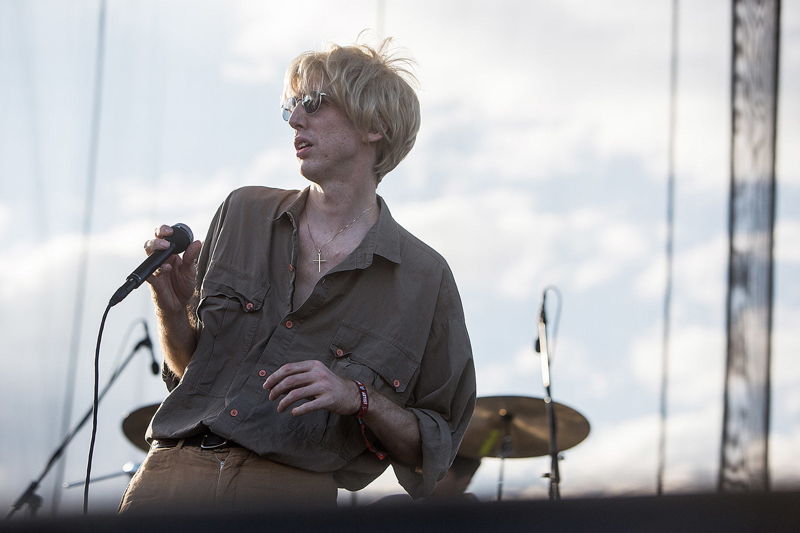 Deerhunter opening Kings of Leon tour