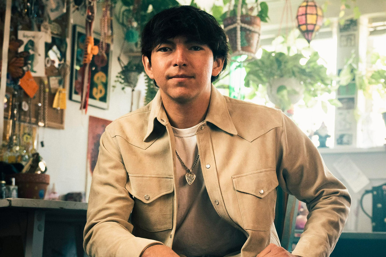 Wyatt Flores announces fall tour with Kaitlin Butts, Noeline Hofmann, Jake Kohn, more