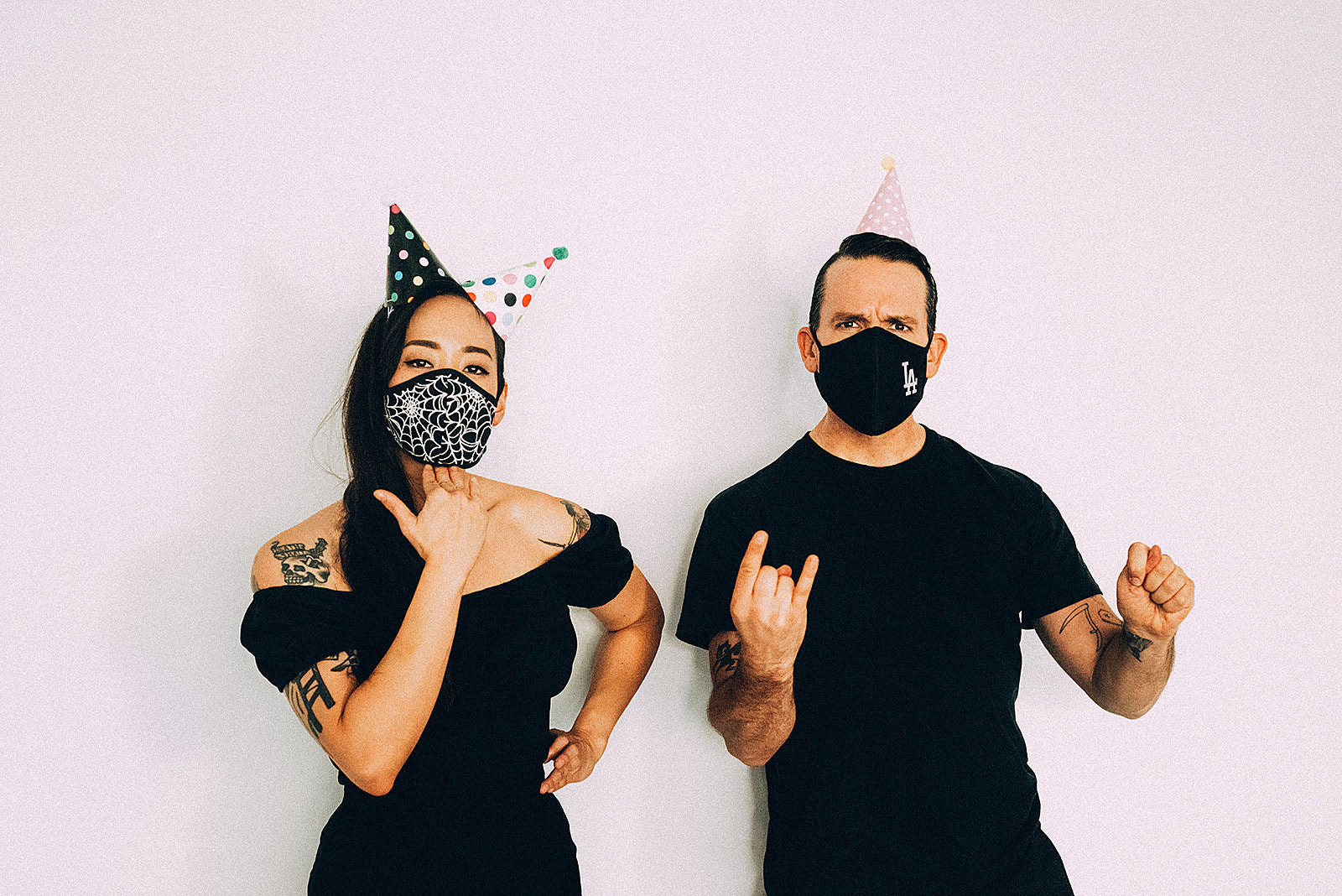 Xiu Xiu release duets album ft. Sharon Van Etten, Chelsea Wolfe, Grouper, more + new video
