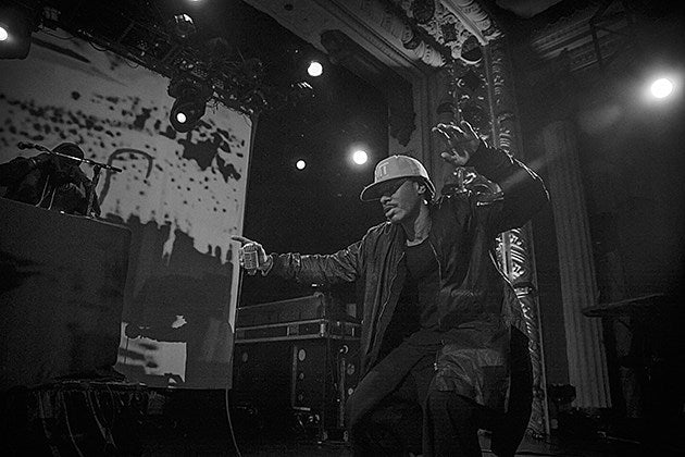 Yasiin Bey (Mos Def) played Chicago (pics), talked about why he doesn’t live in the US anymore in new interview (watch)