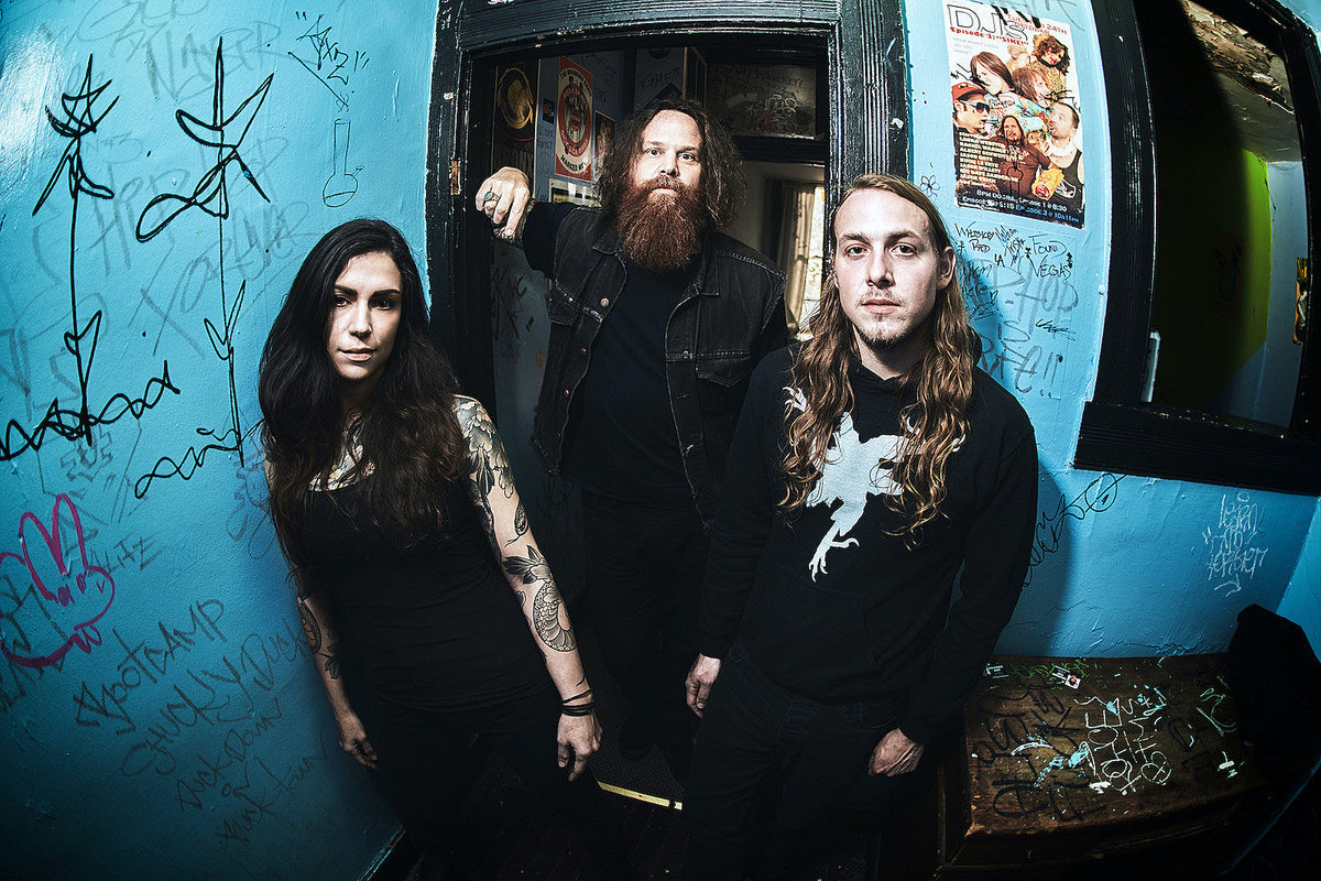 Yatra offer up genre-defying doom/sludge on “Tyrant Throne” off second album of 2020