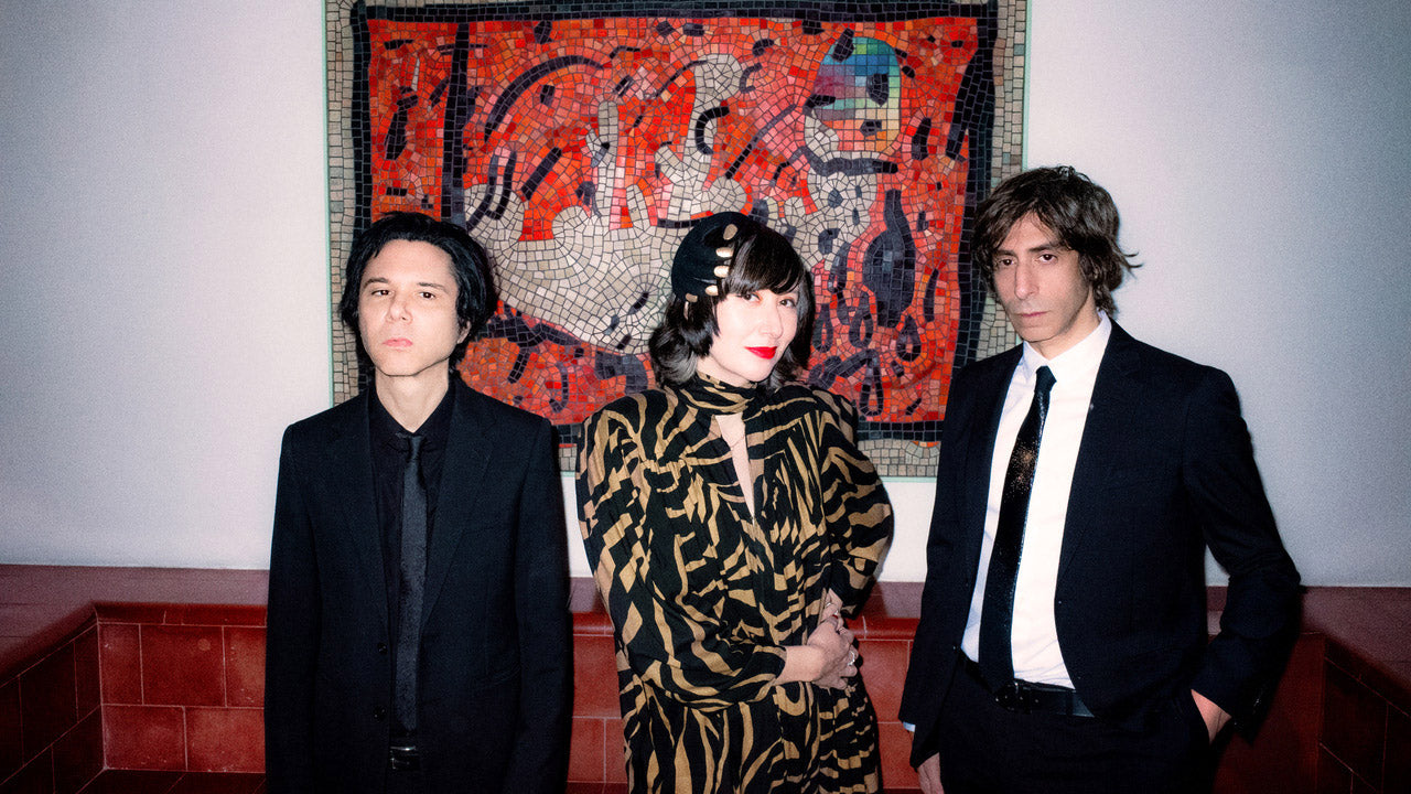 Yeah Yeah Yeahs announce summer theater tour (2 Beacon Theatre shows included)