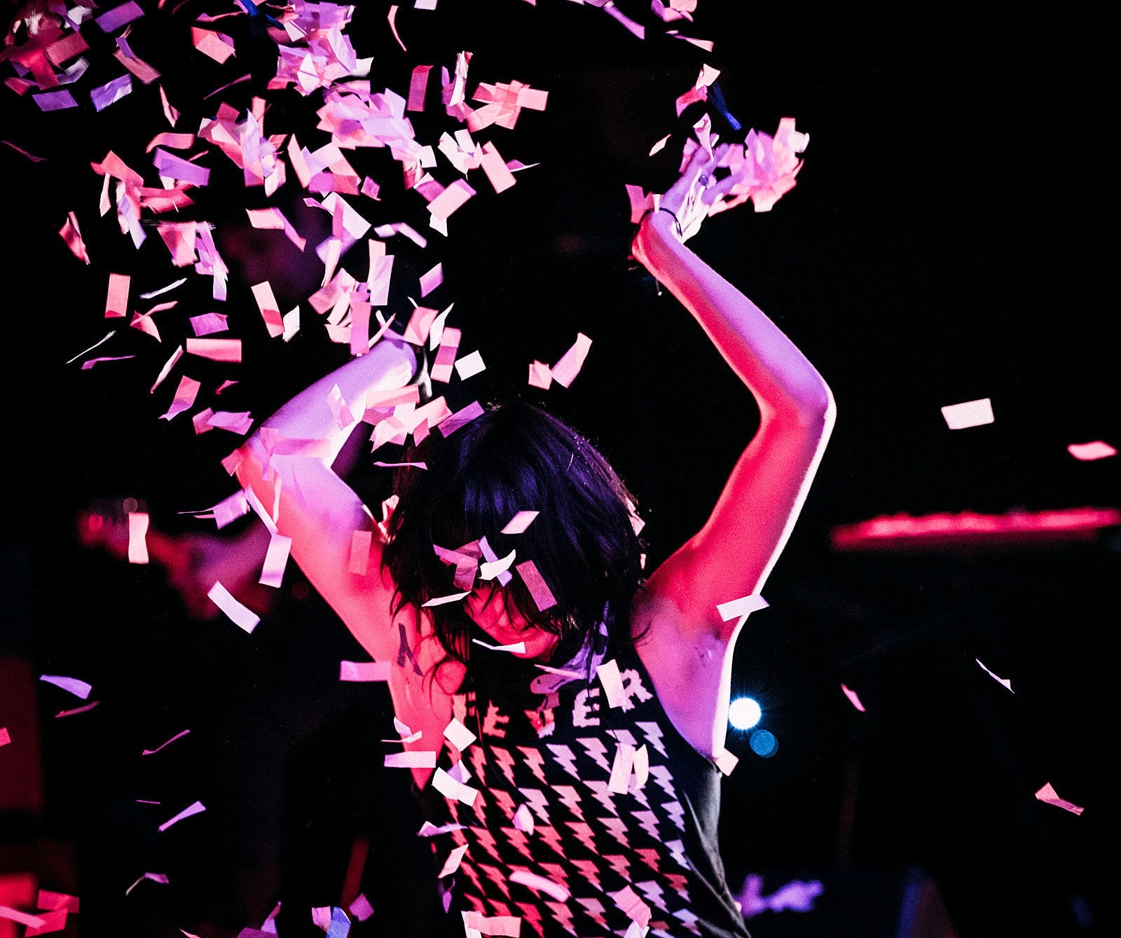 Yeah Yeah Yeahs celebrated ‘Fever to Tell’ reissue at first proper show in 4 years (pics, videos, setlist)