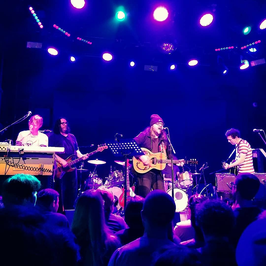 Yo La Tengo Hanukkah Night 6: Tweedy, Eugene Mirman & more (pics, video, setlist)