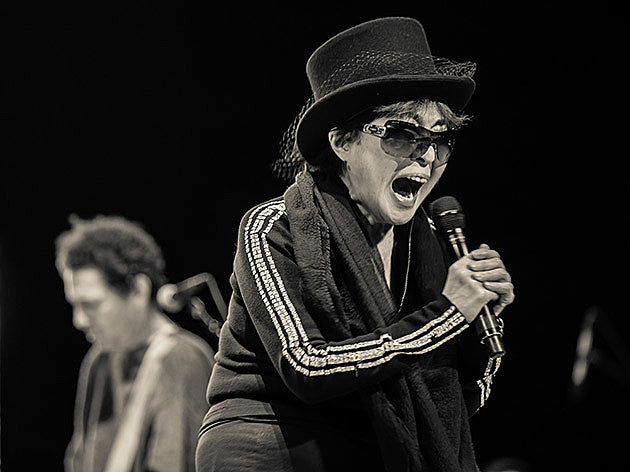 Yoko Ono, w/ Yo La Tengo, Thurston Moore, Julianna Barwick & more, headlined the 2015 Modern Sky Festival (pics)
