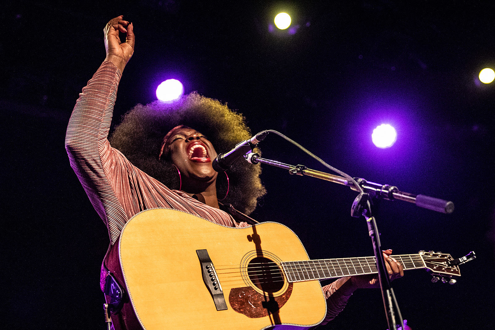 Yola & Amythyst Kiah @ Music Hall of Williamsburg (pics, setlist)