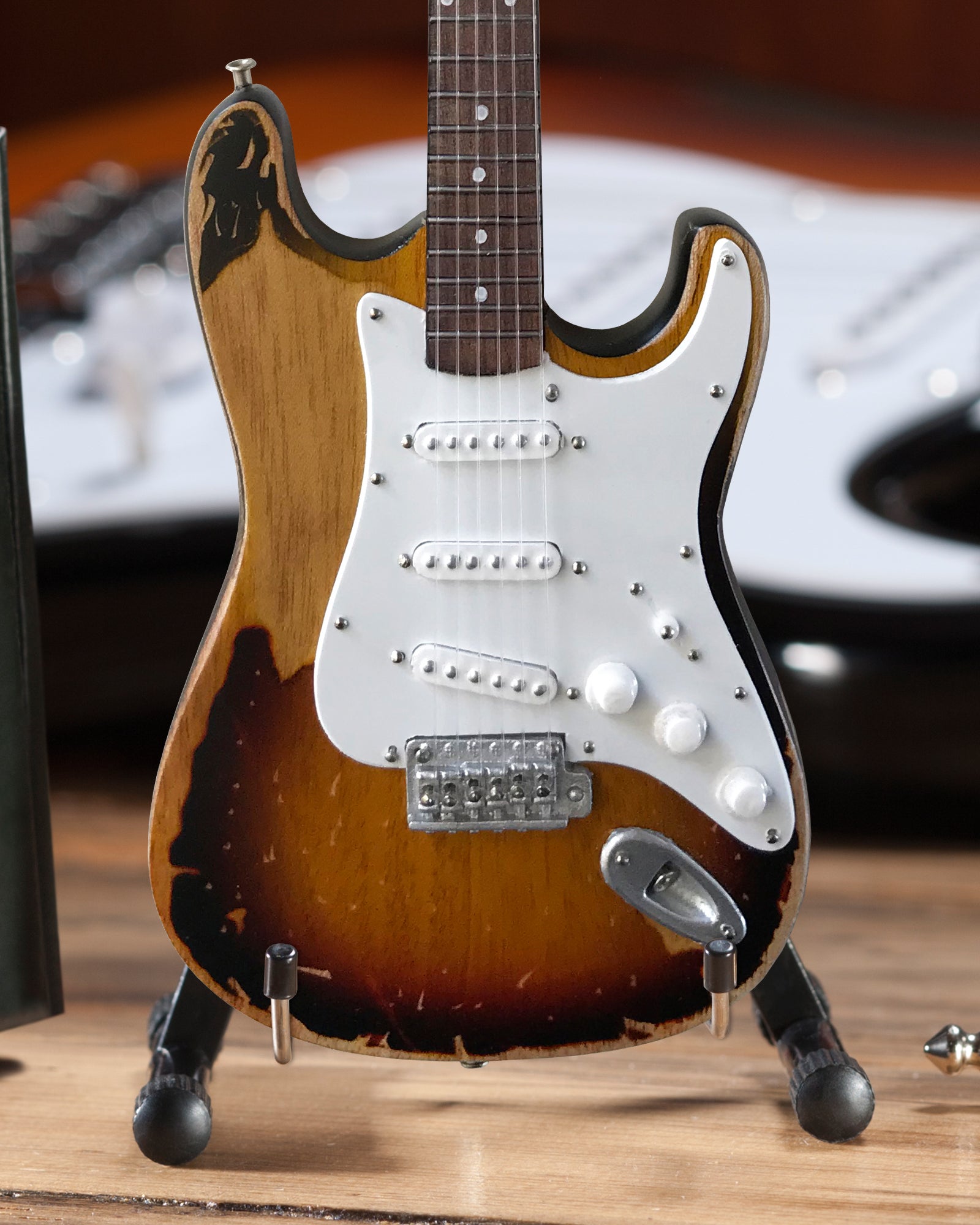 OFFICIALLY LICENSED KENNY WAYNE SHEPHERD MINI FENDER™ STRAT™ VINTAGE 1961 SUNBURST GUITAR MODEL