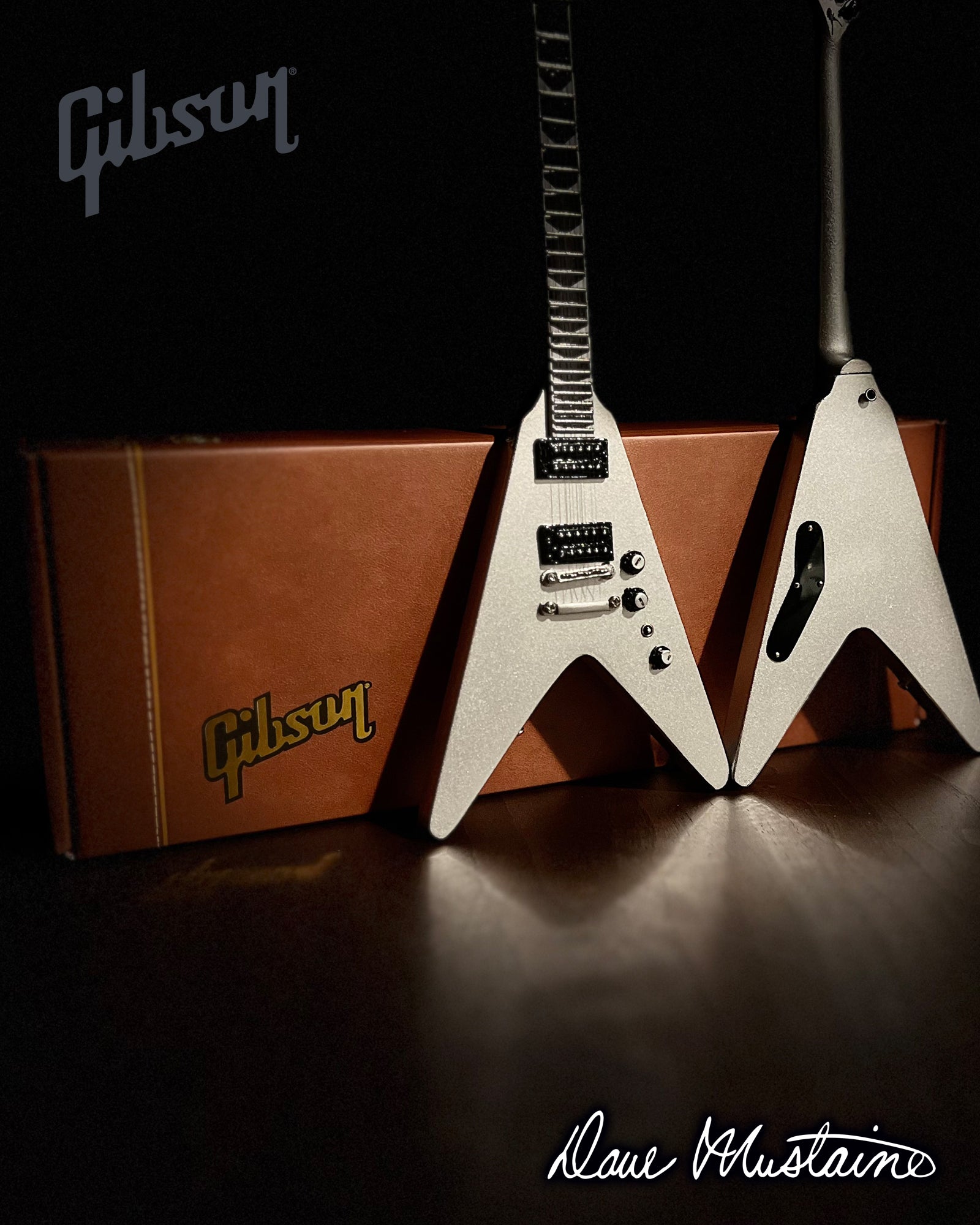 DAVE MUSTAINE GIBSON FLYING V EXP SILVER METALLIC MINI GUITAR MODEL