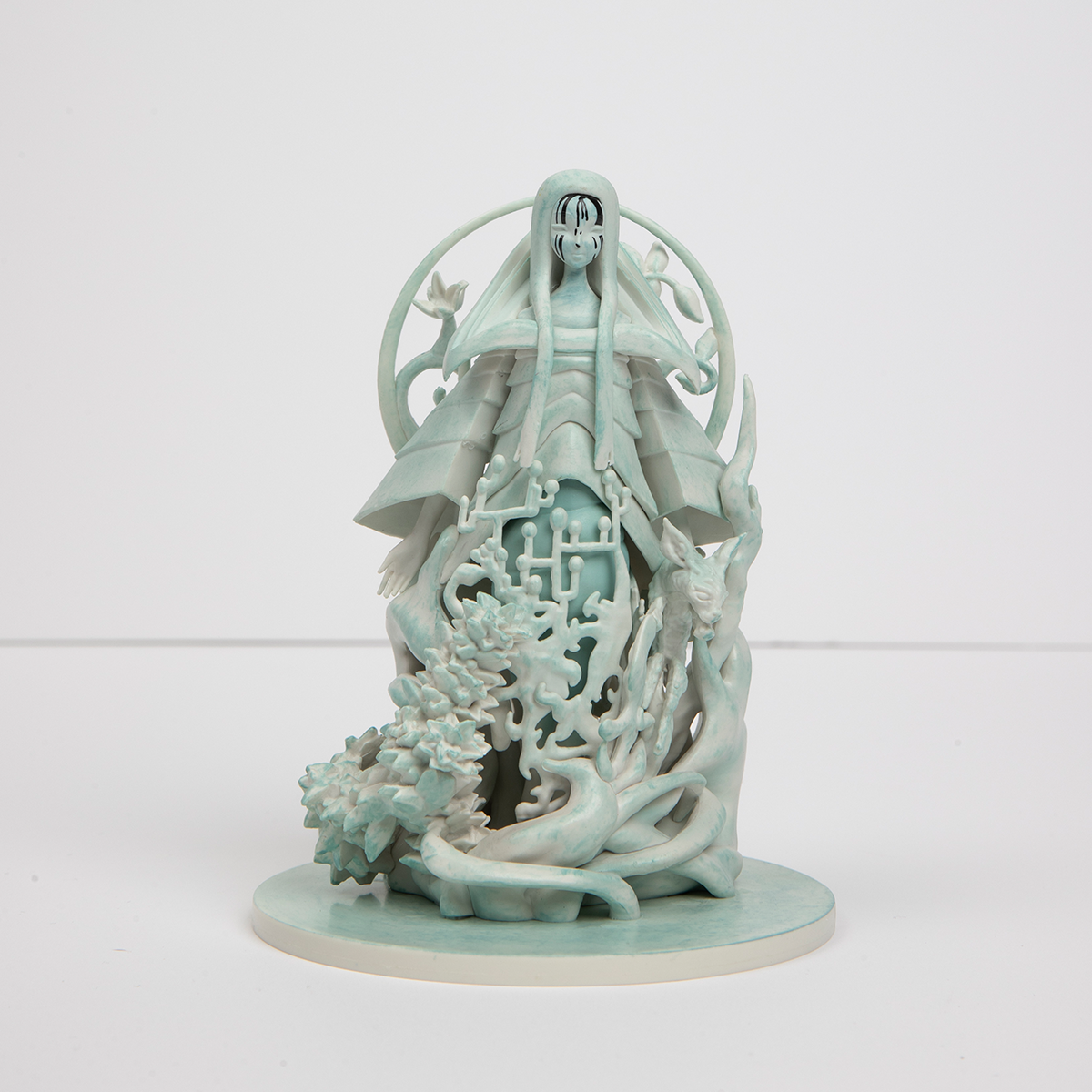 POPPY: ALTAR STATUE