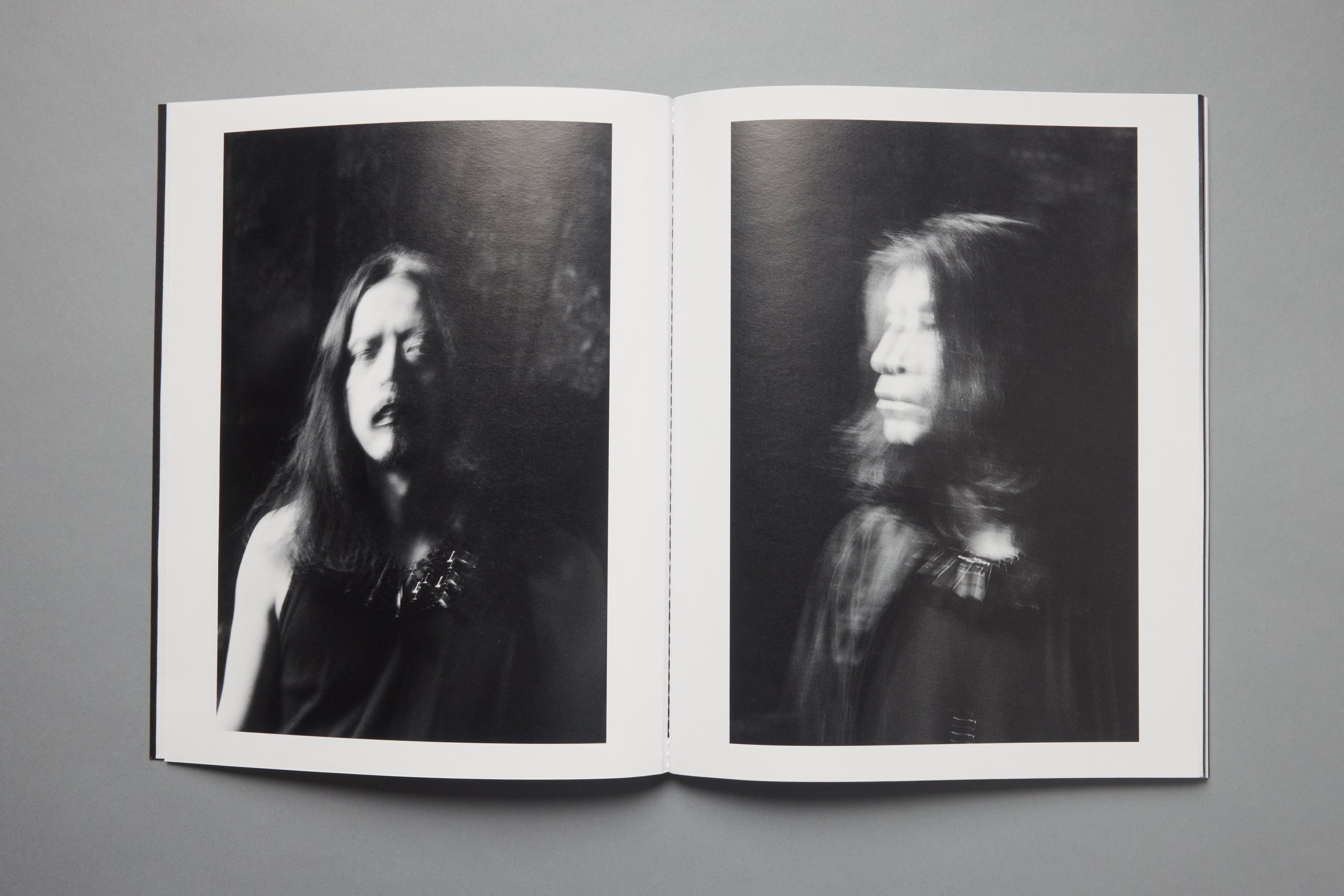 boris / 目をそらした瞬間 BORIS PHOTO BOOK, BY EBRU YILDIZ
