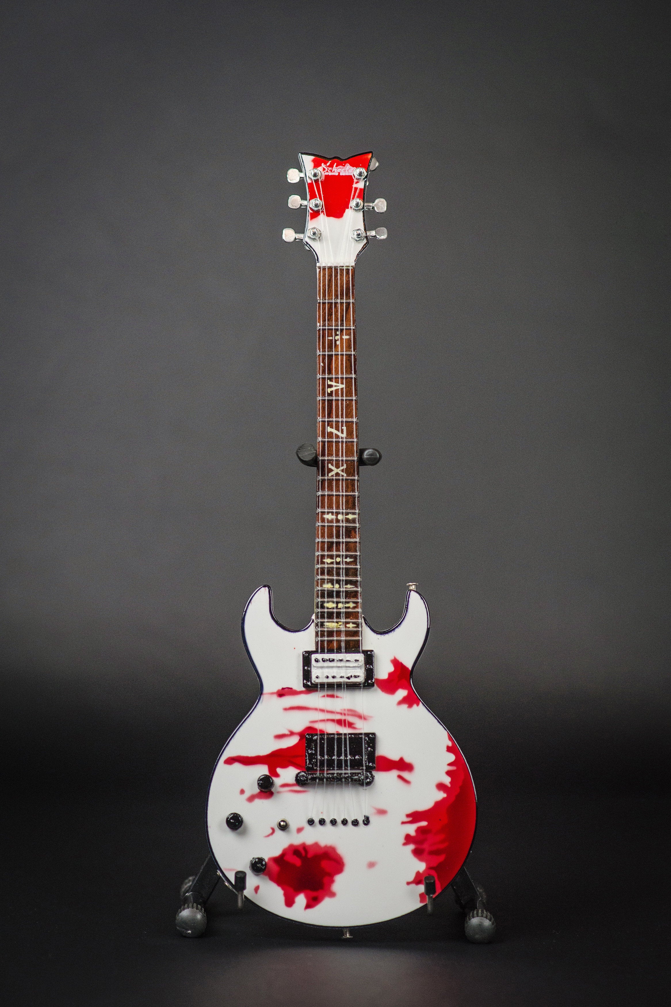 サクラスナイパー　7本セット OFFICIALLY LICENSED ZACKY VENGEANCE BLOOD SPLAT SCHECTER MINI GUITAR R